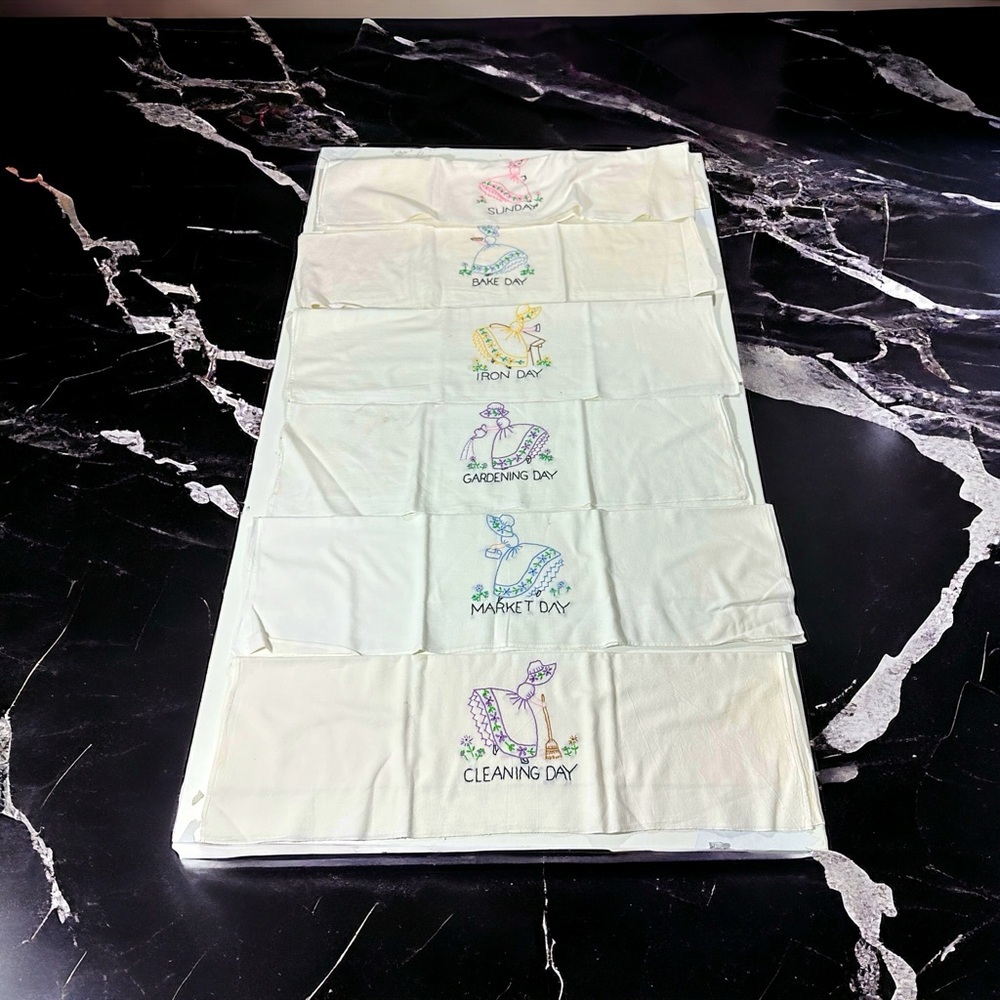 Vtg 60s Lot of 6 Hand Cross Stitch Cotton Kitchen Tea Towels 28x28 Colonial Lady